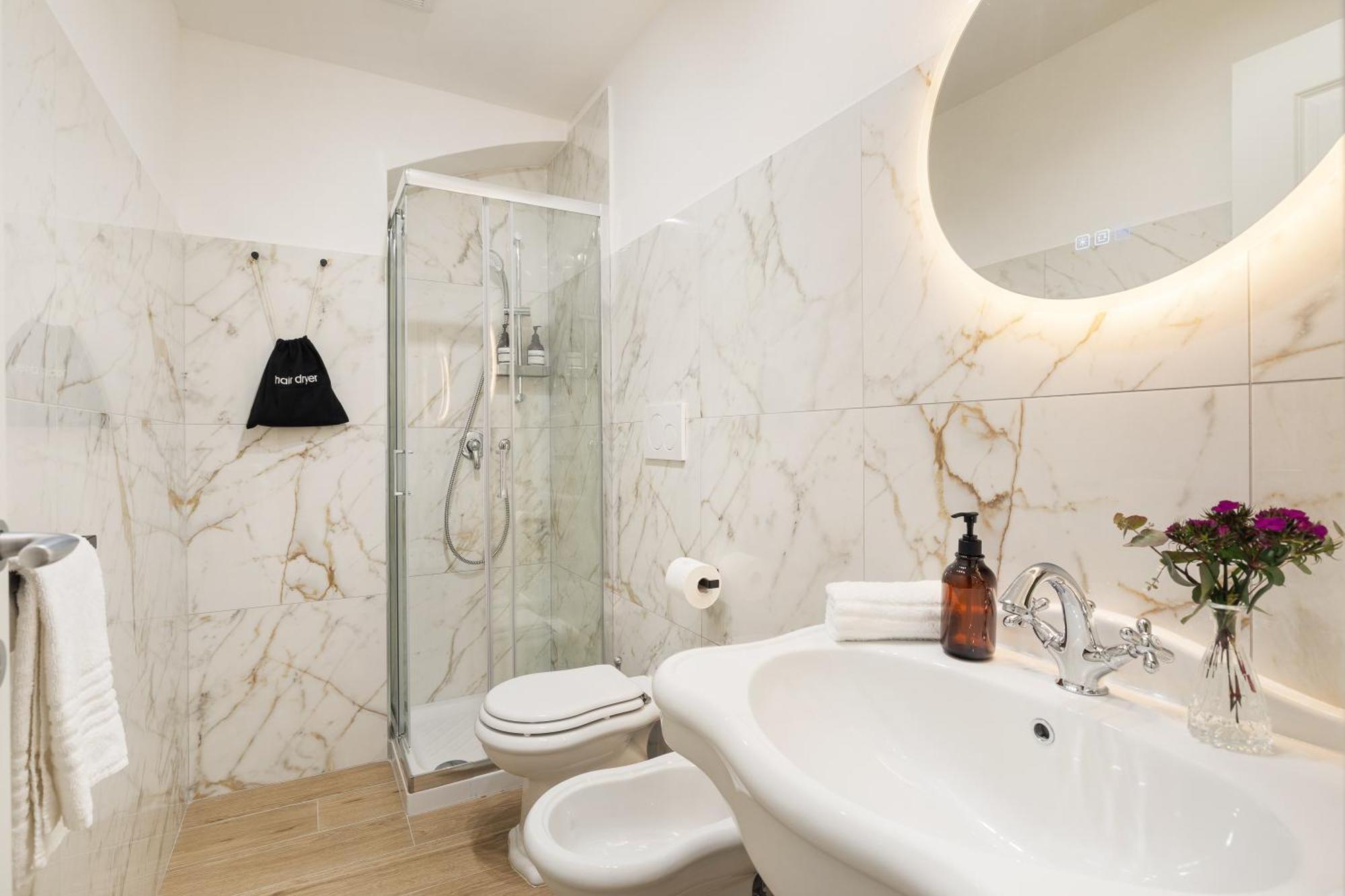 Leopardo Boutique Apartment In Trastevere Roma Eksteriør bilde